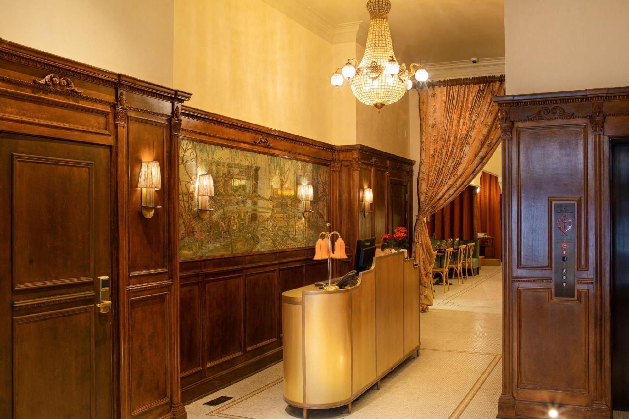 Hotel Cleo, Knoxville Downtown, A Tribute Portfolio Hotel Bagian luar foto
