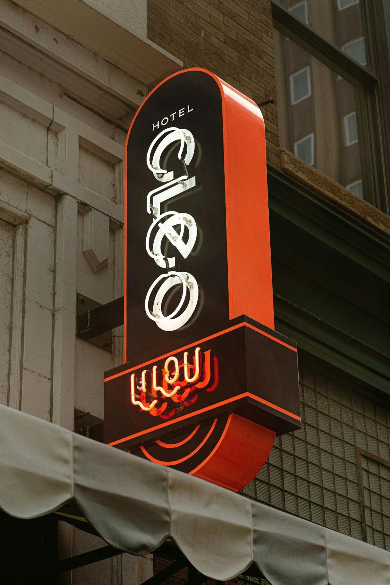 Hotel Cleo, Knoxville Downtown, A Tribute Portfolio Hotel Bagian luar foto